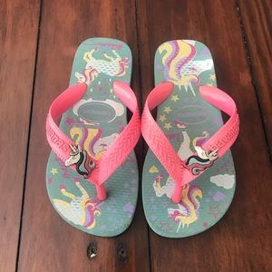 Havaianas girls unicorn flip flops, US size 11/12